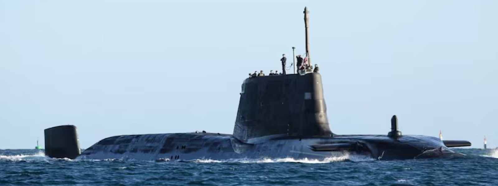 බ්‍රිතාන්‍යයේ පරමාණුක සබ්මැරීනයක් අරාබි මුහුදට